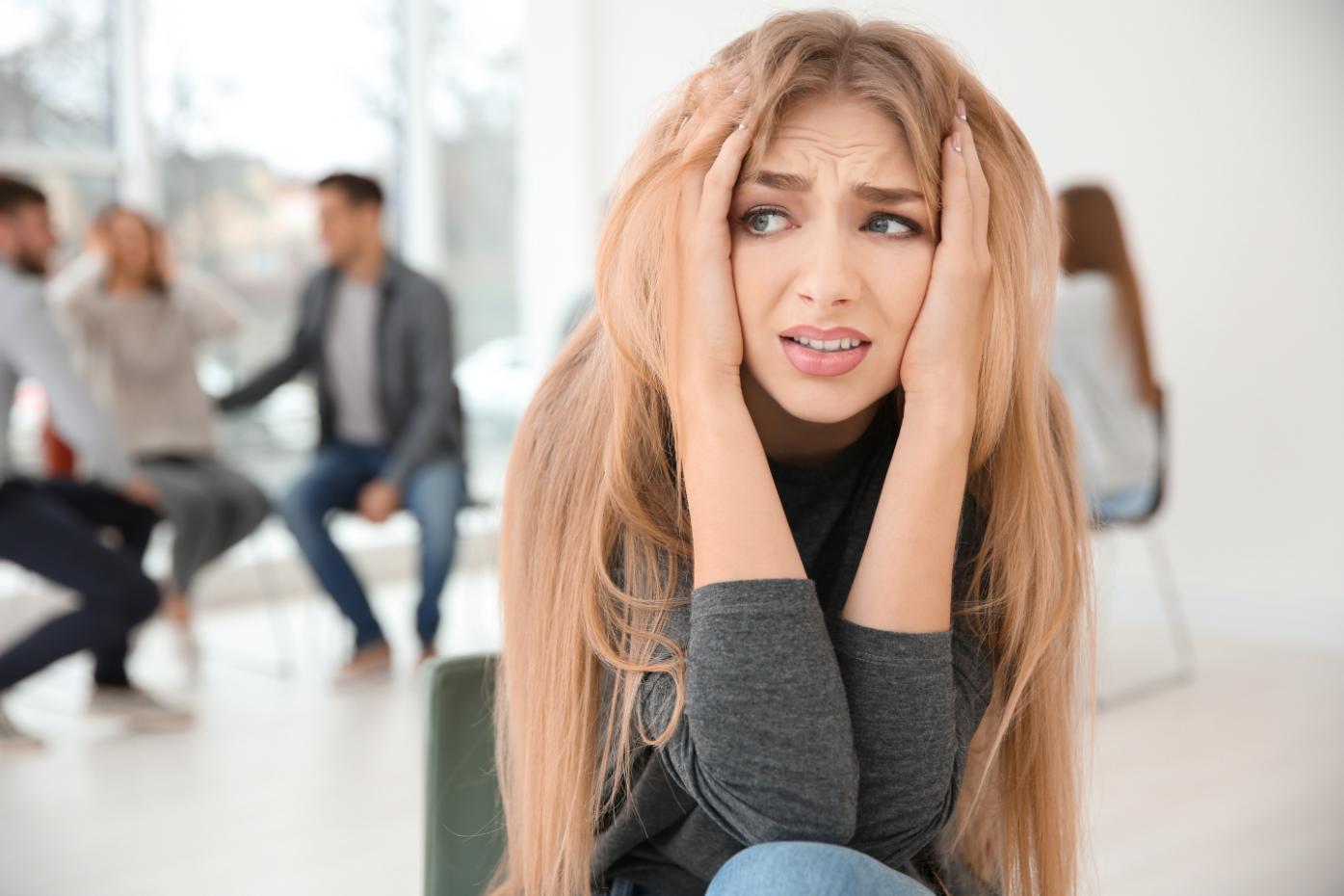 Social Phobia – Causes of Fear of Interacting with People and Management Strategies